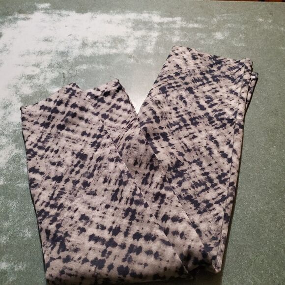 Spanx Womens Grey Watercolor Elastic Waist Cropped Lamn Leggings sz 1X - Picture 4 of 4